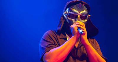 British-born hip-hop star MF Doom dies aged 49 - www.msn.com