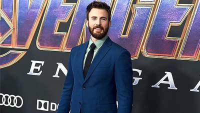 Chris Evans Reportedly Poised To Return As Captain America MCU Fans Are Losing It - hollywoodlife.com