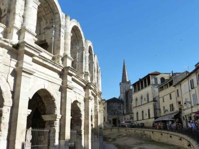 Discover Arles, France and Fall In Love - www.mynormalgaylife.com - France - county Love