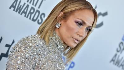 Jennifer Lopez Arrives in Washington D.C. Ahead of Biden Inauguration in Chic Menswear Look - www.etonline.com - Washington
