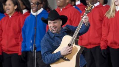 Garth Brooks Calls for Unity With Joe Biden Inauguration Performance - www.etonline.com - Washington