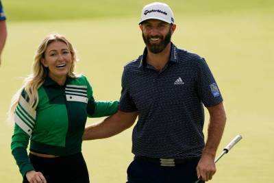 Paulina Gretzky Opens Up About Her Relationship With Dustin Johnson, ‘We’re So In Love’ - etcanada.com - county Love