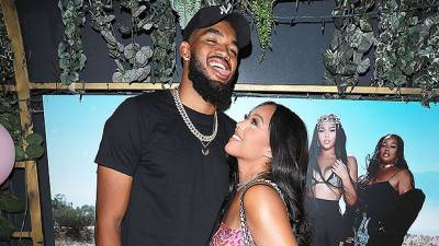 Jordyn Woods Gushes Over ‘Sweetest’ BF Karl-Anthony Towns After He Sends Her ‘Love’ Hoodie From Quarantine - hollywoodlife.com - city Karl-Anthony