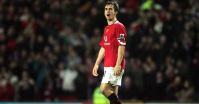 Peter Crouch says he took Gary Neville's infamous Manchester United celebration against Liverpool personally - www.manchestereveningnews.co.uk - Manchester
