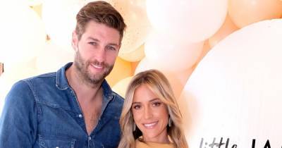 Kristin Cavallari and Jay Cutler Are Not Talking About ‘Getting Back Together’: ‘They Are Just Friends’ - www.usmagazine.com
