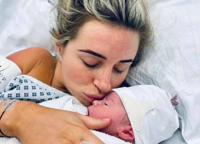 Dani Dyer ‘completely in love’ as she welcomes first child - evoke.ie - city Portland