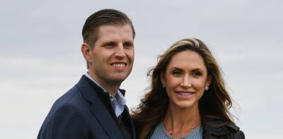 Eric Trump & Wife Lara Fly Coach Back to New York City After Donald Trump Leaves Office - www.justjared.com - Florida - county York - county Palm Beach