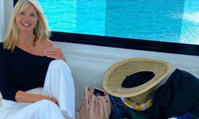 Christie Brinkley ends month-long Caribbean vacation and reveals reason to fans - hellomagazine.com - New York