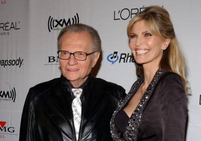 Shawn King Reveals Husband Larry King’s Final Words To Her, Says COVID-19 Was Not Cause Of Death - etcanada.com