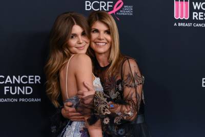 Olivia Jade Shows Scars In YouTube Video After Recently ‘Passing Out’ - etcanada.com