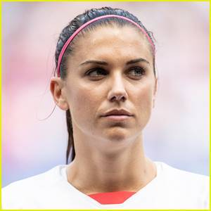 Alex Morgan Reveals She & Her Family Contracted Coronavirus Over the Holidays - www.justjared.com - California