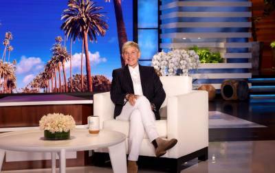 Ellen DeGeneres Heading Back Into The Studio After Production Pause Due To COVID-19 Spike - etcanada.com - Los Angeles