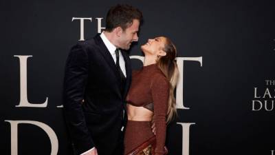 Ben Affleck and Jennifer Lopez Look More in Love Than Ever at 'The Last Duel' Premiere - www.etonline.com - New York - county Love