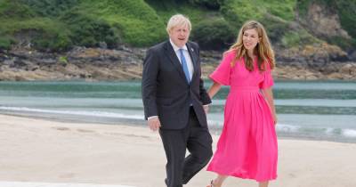 Tory bigwig defends Boris Johnson as PM enjoys luxury holiday with UK in crisis - www.dailyrecord.co.uk - Britain - Spain