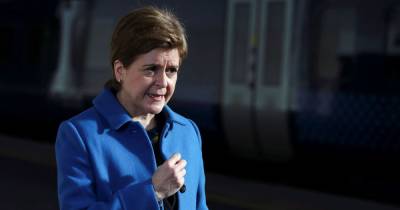 Nicola Sturgeon says size 'does not matter' as she praises response of small countries to climate crisis - www.dailyrecord.co.uk - Scotland
