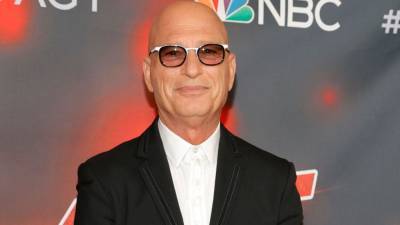 Howie Mandel Rushed to Hospital After Passing Out at a Starbucks: Report - www.etonline.com - Los Angeles