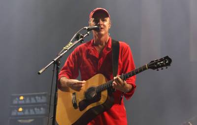 Travis’ Fran Healy “mauled” by sausage dog he tried to save from scene of car crash - www.nme.com - Scotland - Los Angeles
