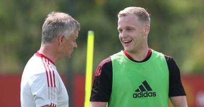 Manchester United stance on signing midfield targets in January and Donny van de Beek future - www.manchestereveningnews.co.uk - Manchester - Netherlands