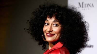Let Tracee Ellis Ross Show You Why the Blazer and No-Pants Combo Is Fall’s Hottest Trend - www.glamour.com