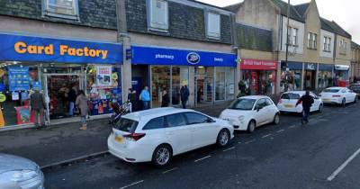 Raging Scots driver returns to scene with hammer after rowing with local outside chemist - www.dailyrecord.co.uk - Scotland