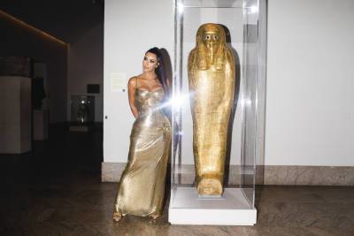 Kim Kardashian’s Met Gala photo helped solve looted gold Egyptian coffin case - nypost.com - Egypt
