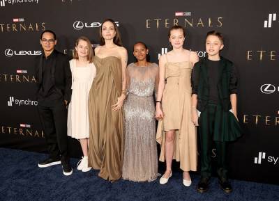 Angelina Jolie’s daughter wears her old Oscars dress as family opt for vintage on red carpet - evoke.ie - Los Angeles