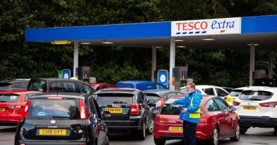 Military to deliver fuel to petrol stations across UK from Monday as crisis continues - www.manchestereveningnews.co.uk - Britain