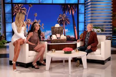Khloe Kardashian Helps Surprise Transgender Homecoming Queen On ‘Ellen’ - etcanada.com
