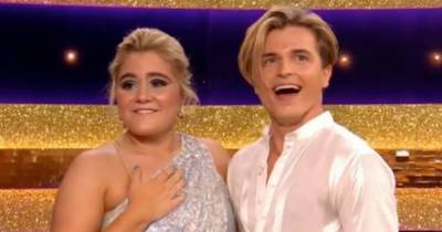 Strictly's Tilly Ramsay gets highest score yet following 'tough week' after she was called 'chubby' by radio host - www.ok.co.uk