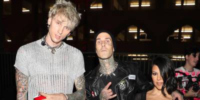Kourtney Kardashian & Travis Barker Hang With Machine Gun Kelly Backstage At His Concert in LA - www.justjared.com - county Hall - Los Angeles, county Hall