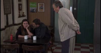 Corrie fans delighted as they spot change they've been 'waiting for' in latest episode - www.manchestereveningnews.co.uk
