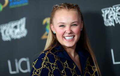 Watch JoJo Siwa dress up as Pennywise on ‘Dancing With The Stars’ - www.nme.com - USA
