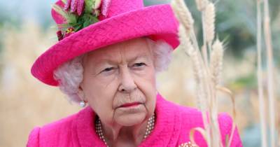 Queen pulls out of COP26 appearance following medical advice to rest after hospital stay - www.ok.co.uk
