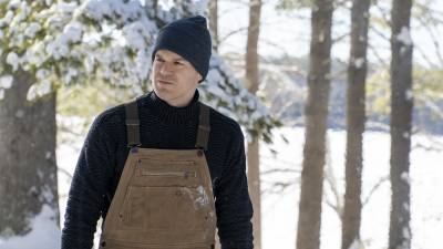 Michael C. Hall Says Stepping Back Into 'Dexter's Shoes 'Was a Trip' (Exclusive) - www.etonline.com - county Morgan