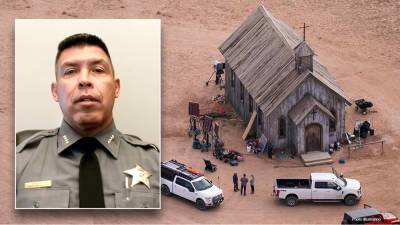 Alec Baldwin 'Rust' shooting: 4th person handled gun before fatal incident, search warrant says - www.foxnews.com - Santa Fe - city Santa Fe