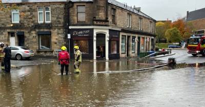 Friday evening headlines - Scotland floods as heavy rain causes chaos throughout country - www.dailyrecord.co.uk - Scotland