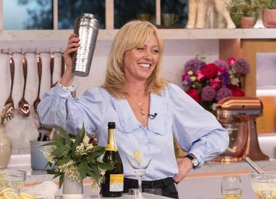 Clodagh McKenna says she’d pick gardening in her wellies over champagne parties - evoke.ie