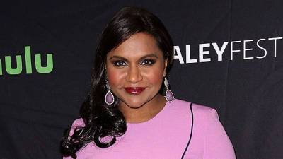 Mindy Kaling Dresses As ‘Legally Blonde’s Elle Woods As She Declares Her A ‘Comedy Legend’ - hollywoodlife.com