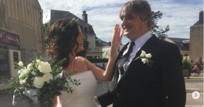 Libertines singer Pete Doherty and new wife Katia's gorgeous wedding ceremony revealed - www.ok.co.uk