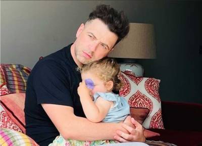 “I’ll do anything for my child’ Mark Feehily calls for regulation of surrogacy laws - evoke.ie - Ireland