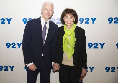 Anderson Cooper Opens Up About Beautiful Final Weeks With Mom Gloria Vanderbilt - etcanada.com - county Anderson - county Cooper