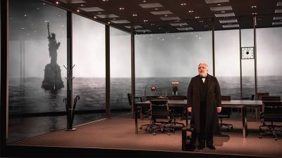 ‘The Lehman Trilogy’ How Filmmaker Sam Mendes Inspired Set Design in Lehman Brothers Show - variety.com - London - New York - USA - Italy