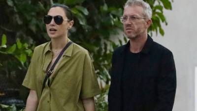 Gal Gadot Husband Jaron Varsano Spotted In Rare Photos Together Out On A Stroll In West Hollywood — Photos - hollywoodlife.com - Los Angeles - Israel