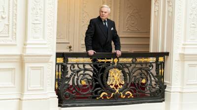 ‘The Crown’ Actor Derek Jacobi Boards ‘Mousie’ as Executive Producer – Global Bulletin (EXCLUSIVE) - variety.com - county Windsor