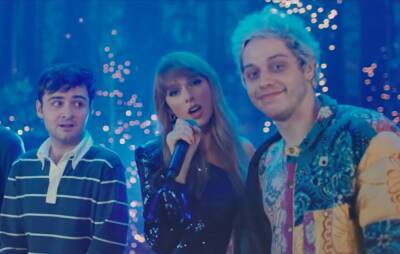 Taylor Swift joins Pete Davidson in ‘SNL’ sketch about ‘three sad virgins’ - www.nme.com - county Martin - county Davidson - city Marshall