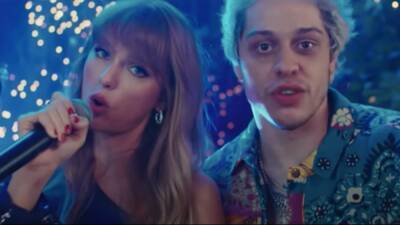 Pete Davidson and Taylor Swift Team Up to Sing Hilarious 'Three Sad Virgins' Diss Track on 'SNL' - www.etonline.com - county Davidson - Indiana