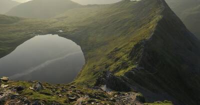 Man falls to his death while walking with his wife in the Lake District - www.manchestereveningnews.co.uk - Lake
