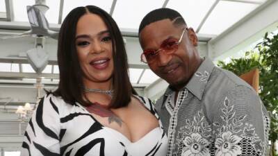 Stevie J and Faith Evans Hit the Beach Together Just Days After Divorce Filing - www.etonline.com - Las Vegas - Los Angeles