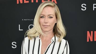 Kendra Wilkinson Talks Dating Again and Wanting to Reunite With 'Girls Next Door' Co-Stars (Exclusive) - www.etonline.com