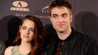 Kristen Stewart Talks Her Instant Chemistry With Robert Pattinson During 'Twilight' Casting - www.etonline.com